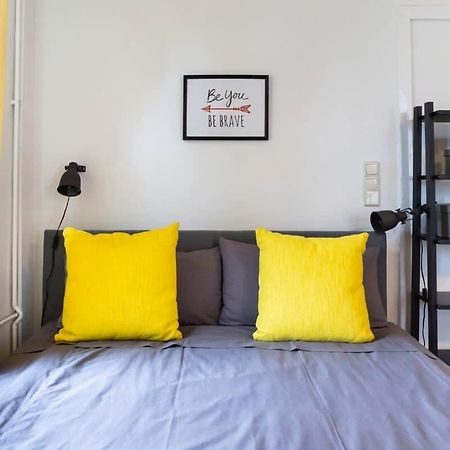 Shabby Chic Plus Self Checkin And Free Street Parking Берлин Экстерьер фото