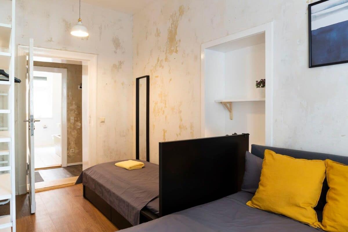 Shabby Chic Plus Self Checkin And Free Street Parking Берлин Экстерьер фото